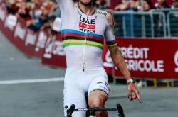 lol高校认证-关于纽约举行马拉松比赛，勇士表现胶着的信息