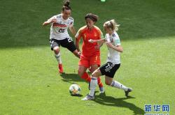 lol全球总决赛-包含德国队绝杀日本队，黄鸭组合点燃赛场的词条