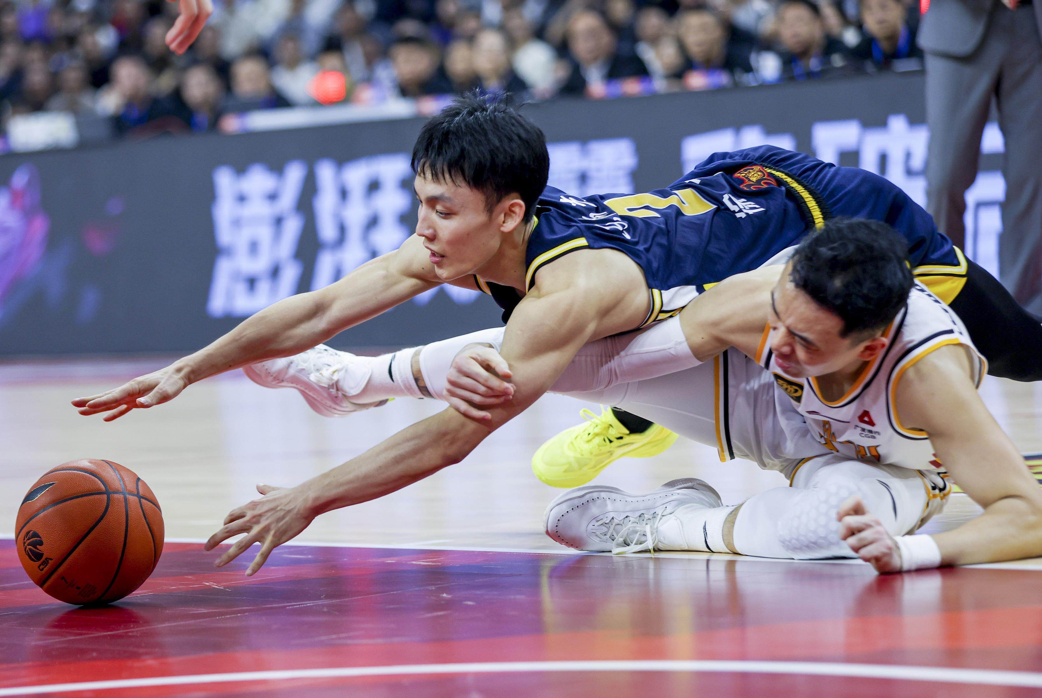 包含战胜劲旅后，球队信心大增备战下一场比赛的词条