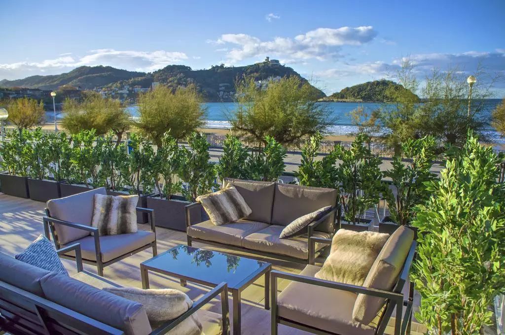 圣塞瓦斯蒂安客场劫财,反客为主 圣塞瓦斯蒂安客场劫财,反客为主