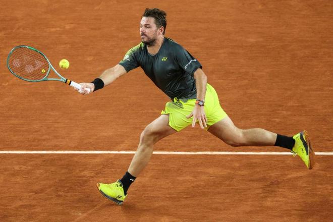 关于美国网球队横扫德国网球队，瓦林卡绝境逆转的信息